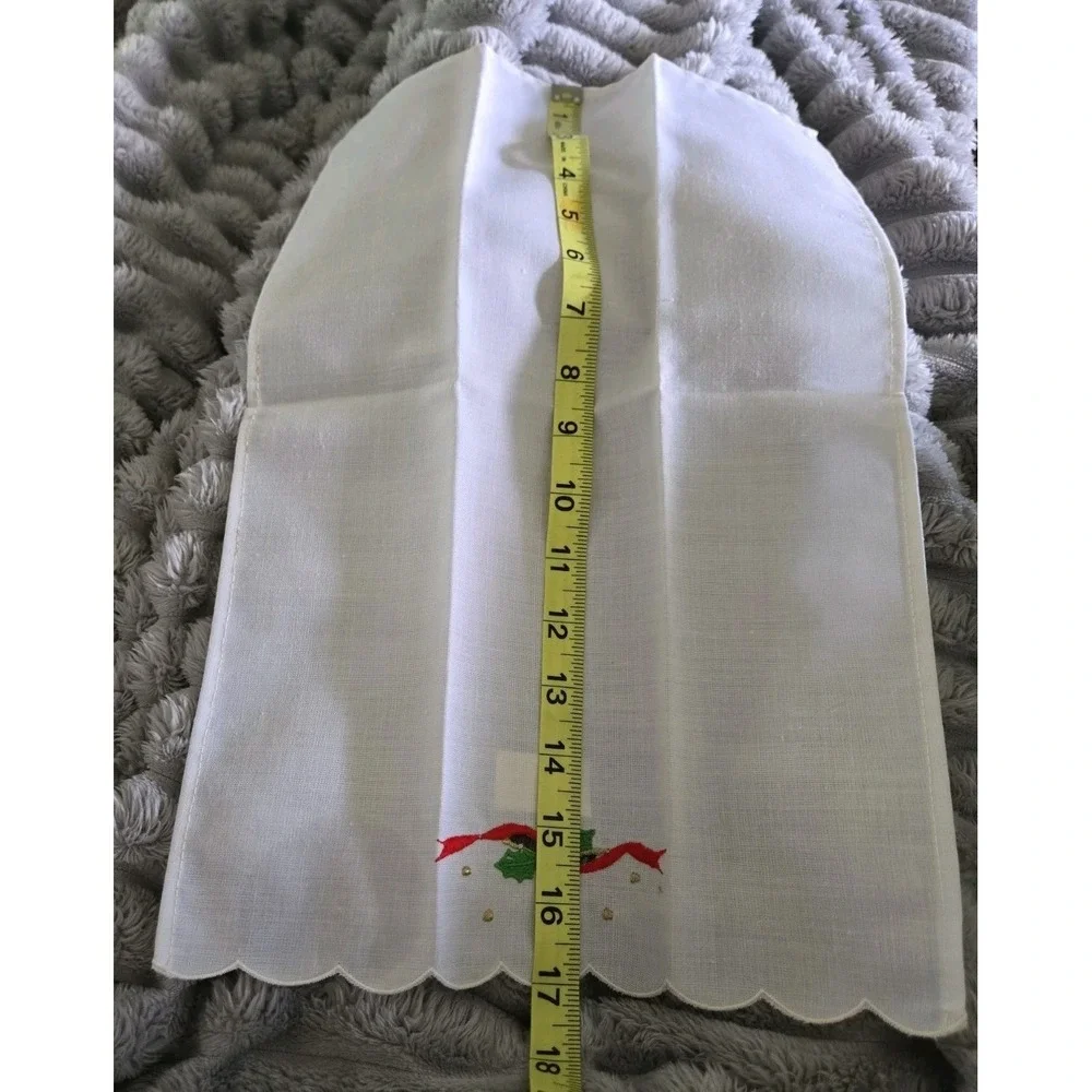 Vintage 1986 Embroidered Fingertip Tea Towel With Ribbon Christmas Holly‎ NWT